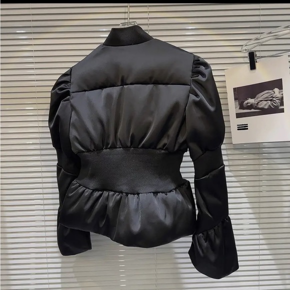 Cheeka Jacket - Picture 5 of 6